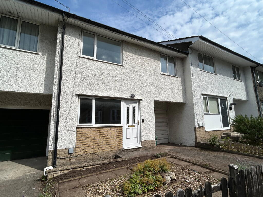 Main image of property: 3 Carr House Lane, Lancaster, LA1 1SW