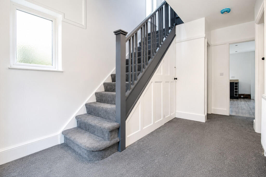 House in Rushcliffe, Ruddington - View 2