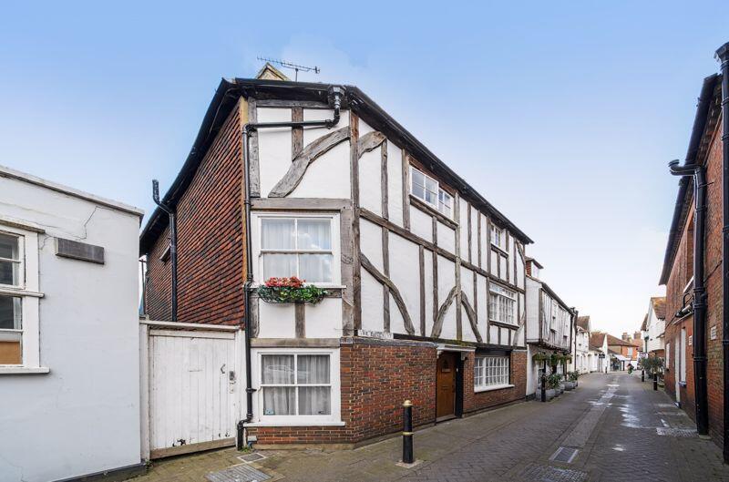 Main image of property: Sandwich