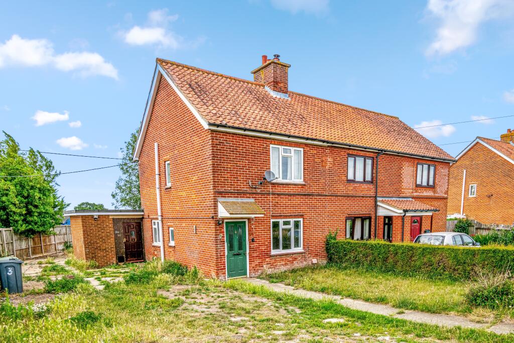 3 Norwich Road, Mattishall, Norfolk, NR20 3LL photo 5