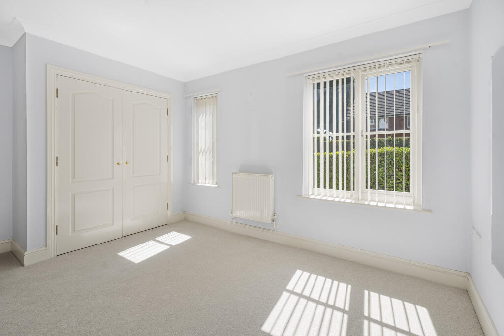 Additional image 5 of Canonsfield Road, Welwyn, AL6