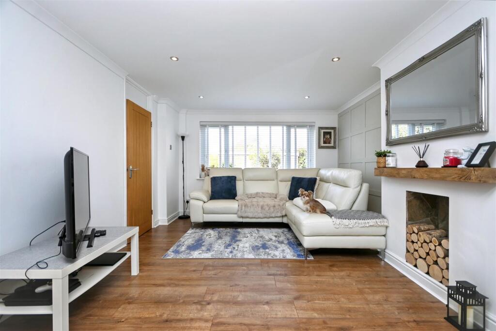 House in Eastbourne, East Sussex - View 5