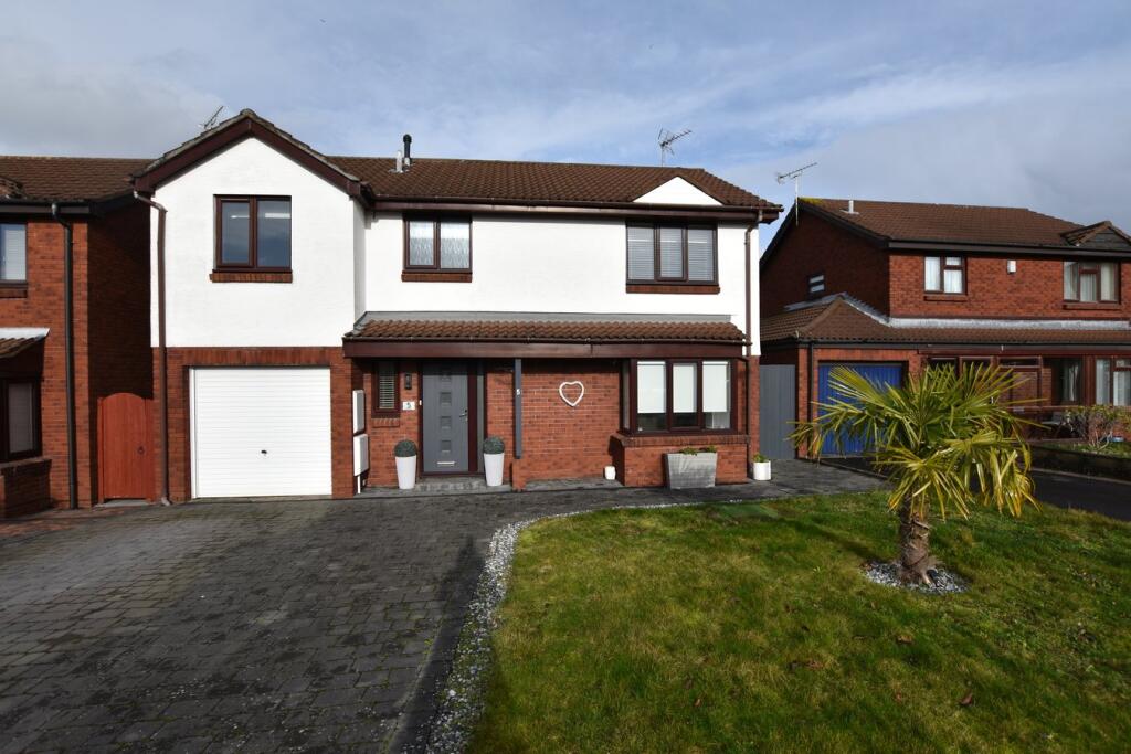 Main image of property: Earlesfield, Nailsea, Bristol, BS48