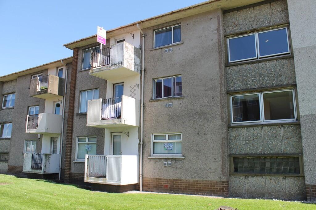 Apartment in Kilmarnock - View 2