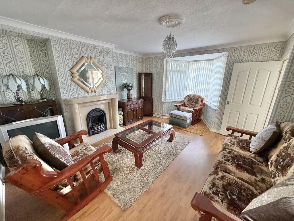 Charlton Road, Kingstanding, Birmingham B44 0BT photo 4
