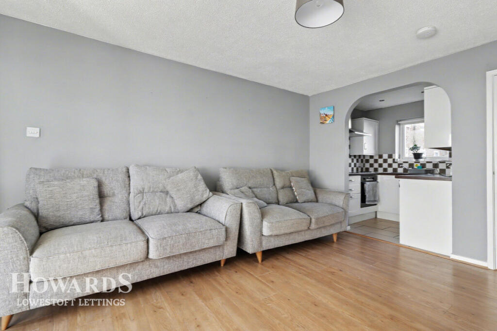 Main image of property: Waterside Park, Lowestoft