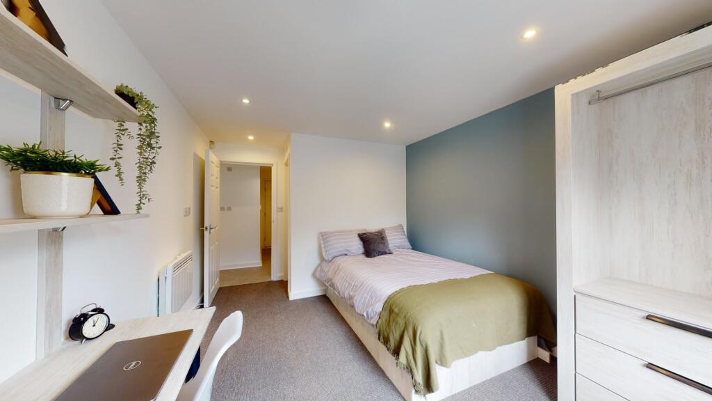 Main image of property: St Ann's Court, Leeds