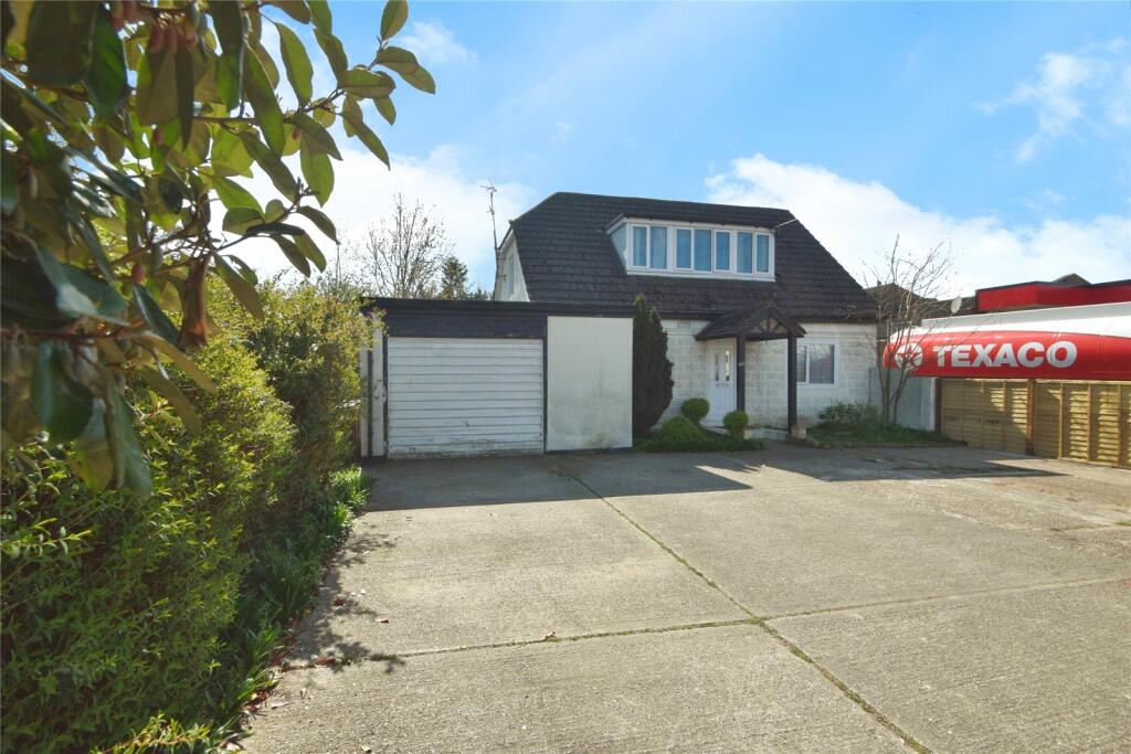 Main image of property: Baddow Road, Chelmsford, Essex, CM2