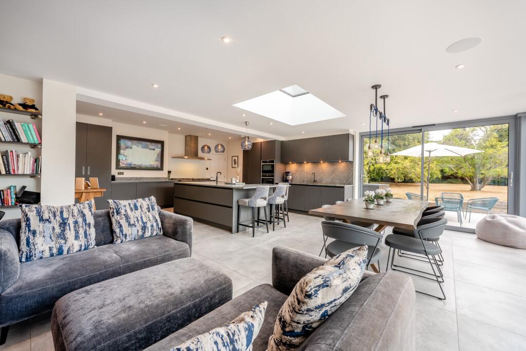 House in Chichester, Chidham and Hambrook - View 4