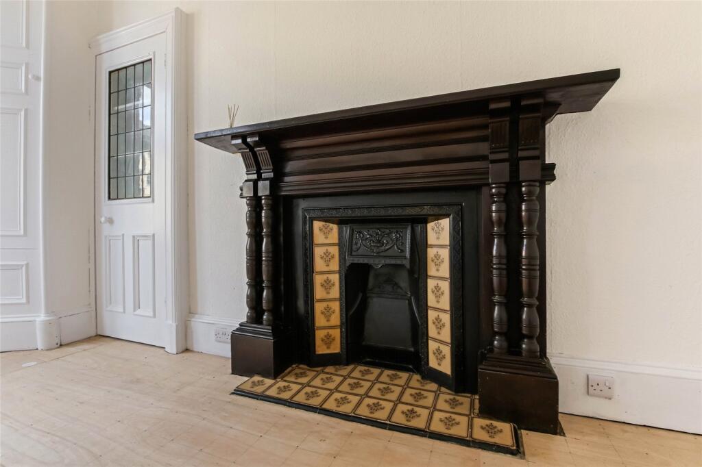 Apartment in Glasgow - More
