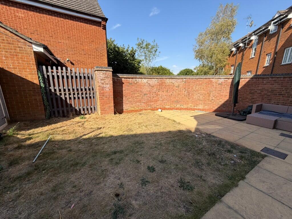 House in Northampton - View 4