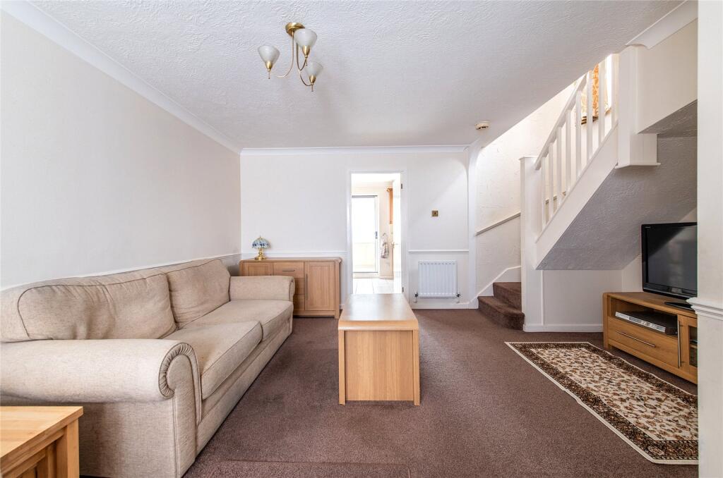 House in Gravesham, Gravesend - More