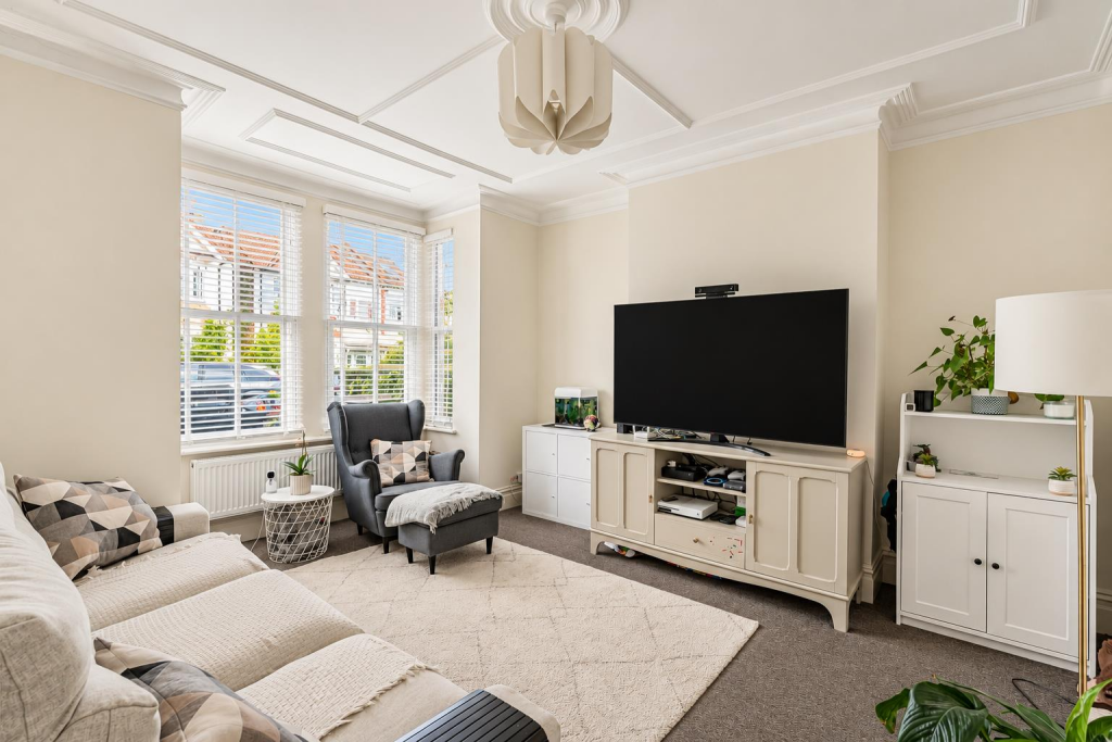 House in London - View 4