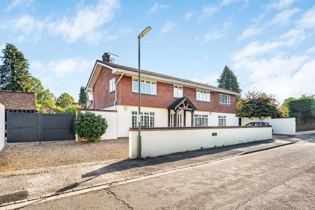 House in Guildford