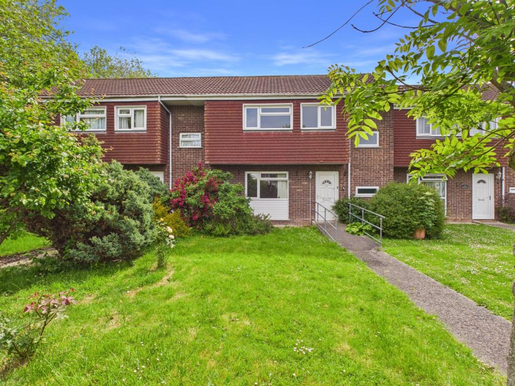 Main image of property: Torrington Crescent, Worle, Weston-Super-Mare, BS22