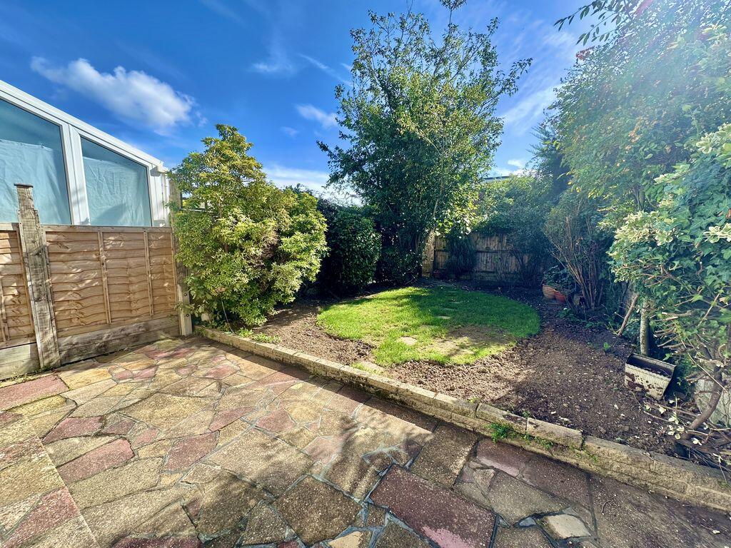 Benson Road, Henfield photo 5