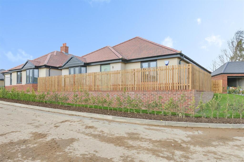 Main image of property: Forest Road, Coalville, LE67