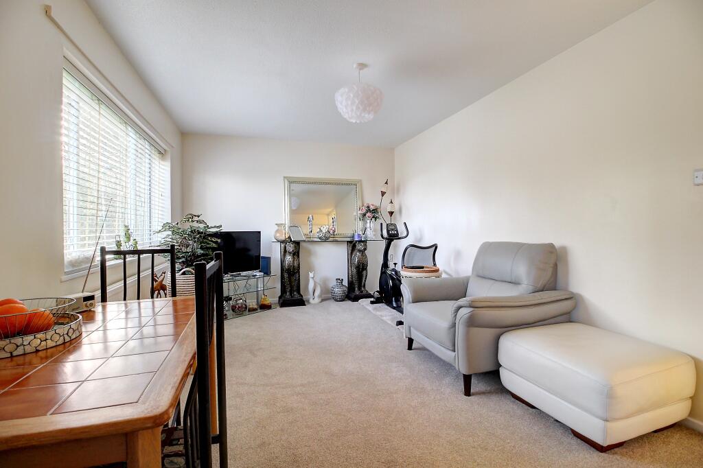 Apartment in Basingstoke and Deane, Basingstoke - View 4