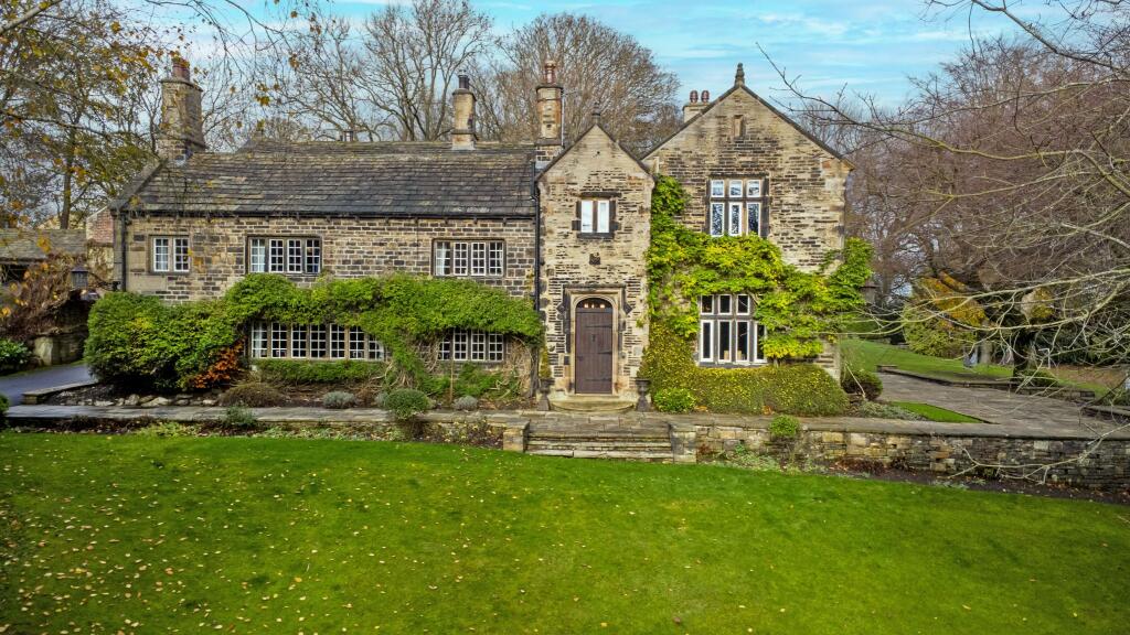 Main image of property: Oldfield Nook, Scholes, BD19 6LY