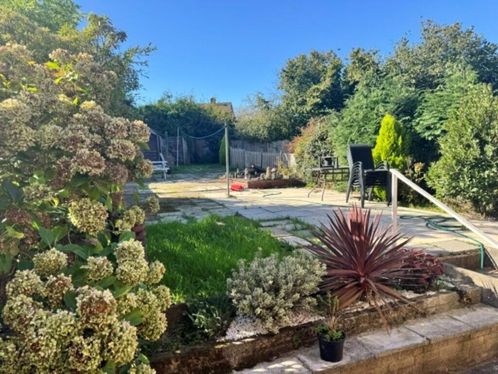 House in Rotherham, Bramley - View 5