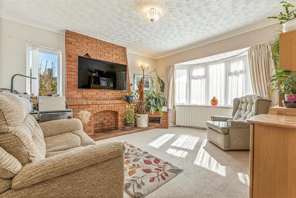 Foxhunter Drive, Oadby, Leicester – pohled 2