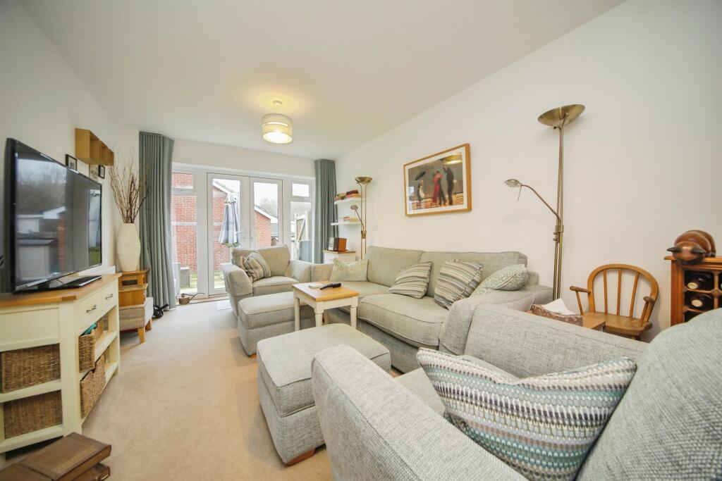 Farthing Land, Elmswell, Bury St. Edmunds photo 2