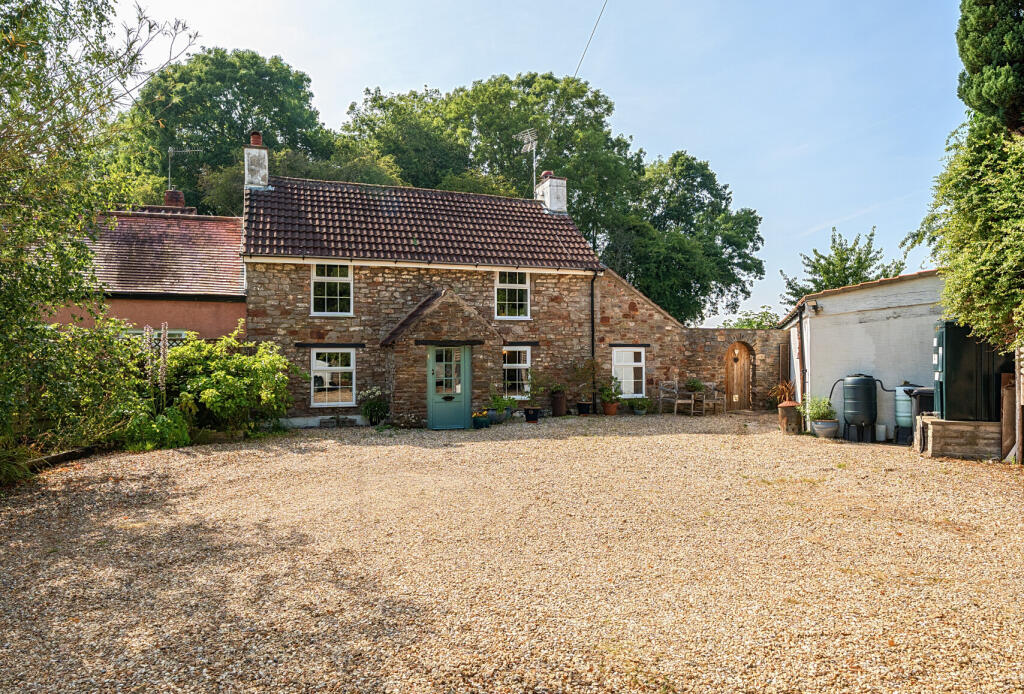 Main image of property: Backwell Common, Backwell, Bristol, North Somerset, BS48