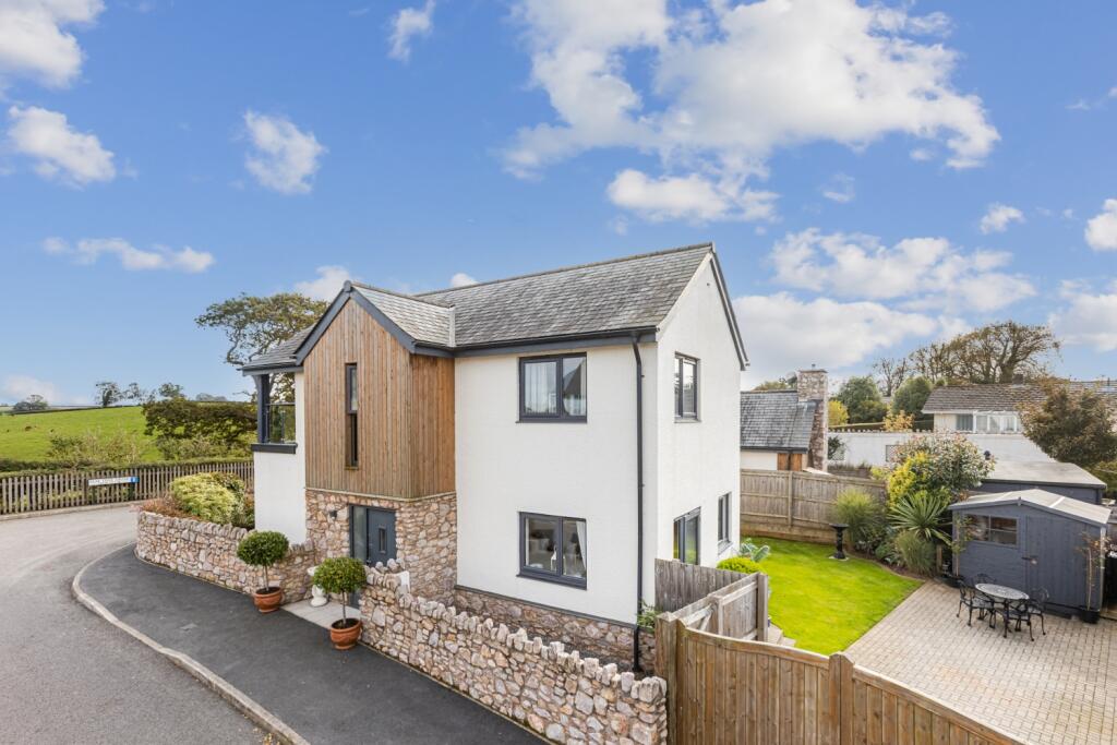 Main image of property: Higher Well Road, Stoke Gabriel, Totnes, Devon, TQ9