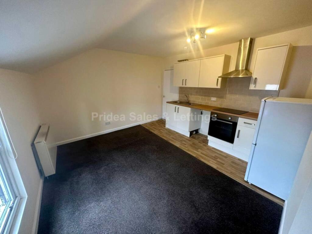Main image of property: High Street, Lincoln