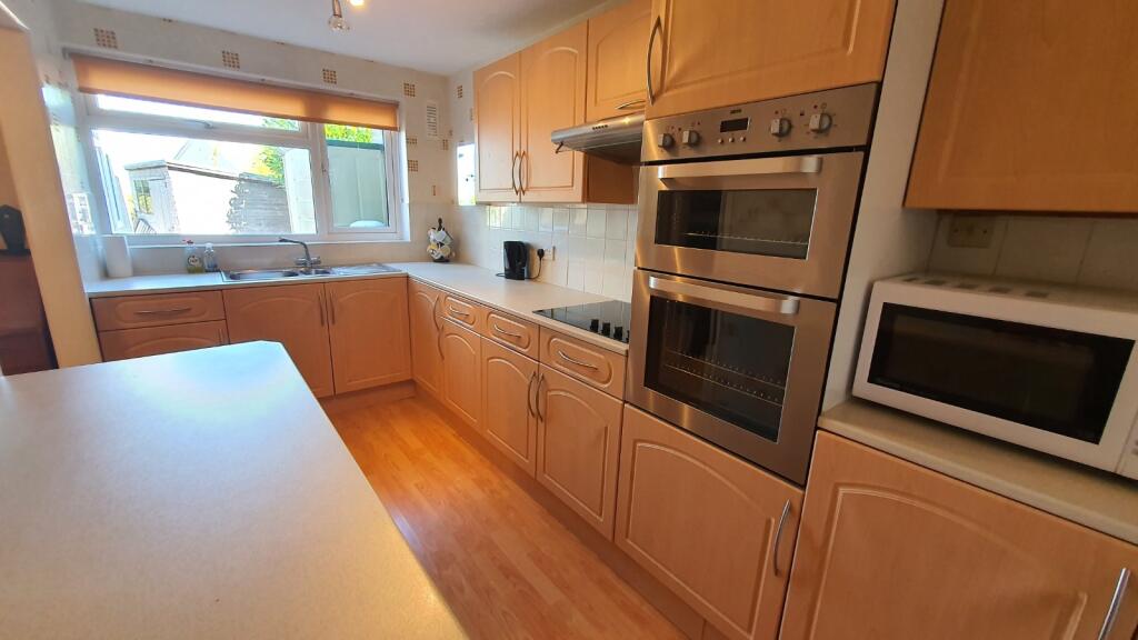 House in Taunton - View 4