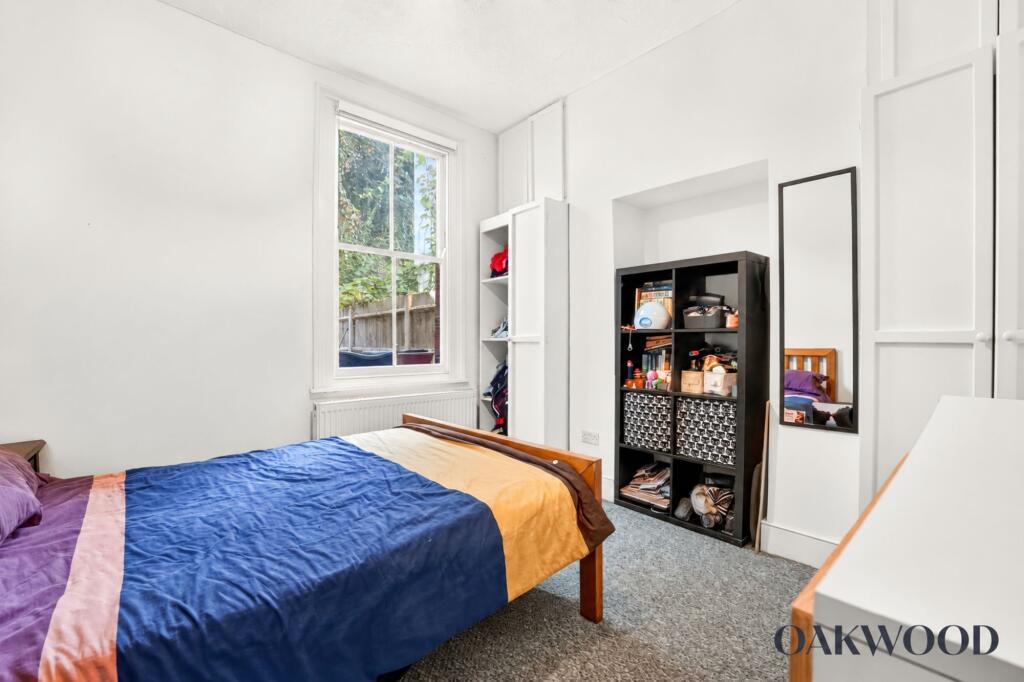 Apartment in London - View 3