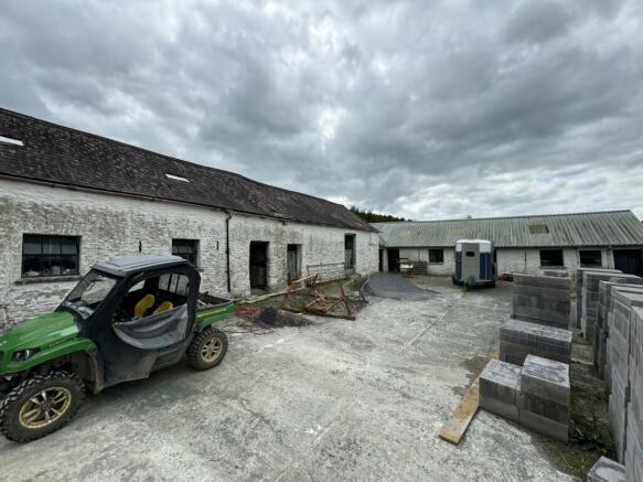 TRADITIONAL STONE AND SLATE OUTBUILDINGS