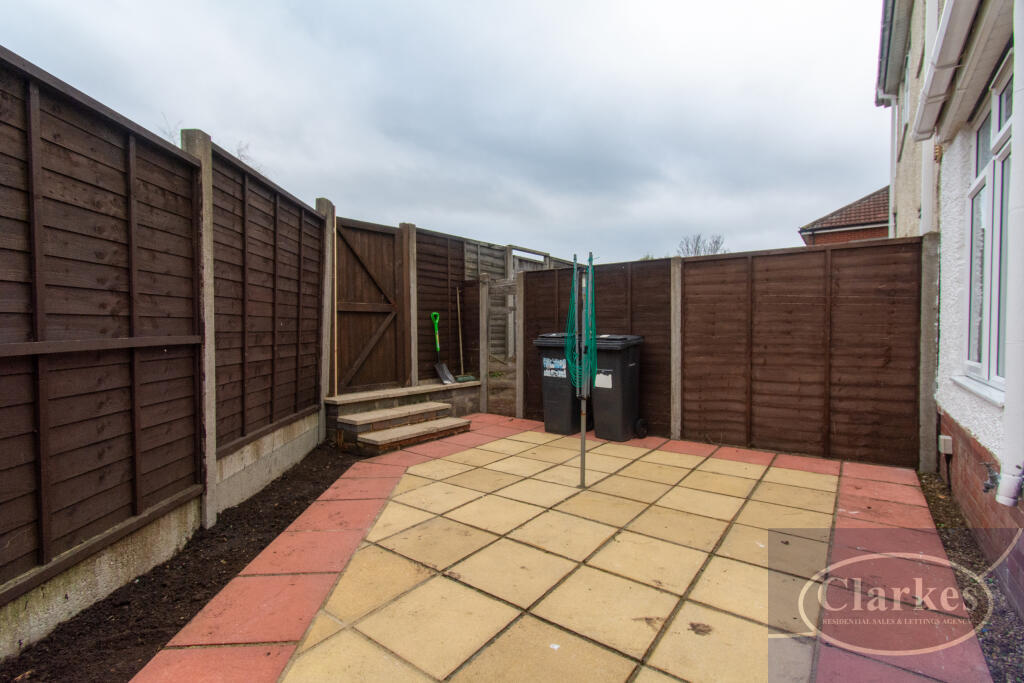 House in Talbot Village, Ensbury Park, Bournemouth - View 2