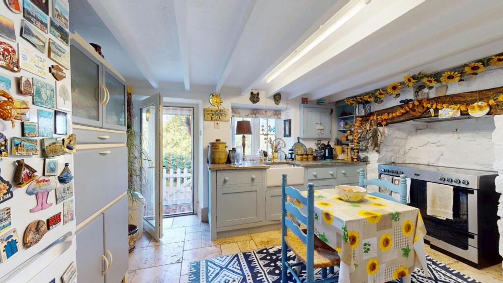 House in Llandudno, Llanfair Dyffryn Clwyd - More