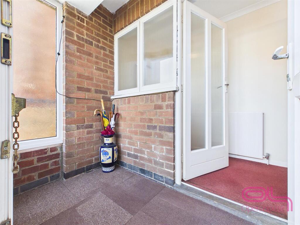 House in Swadlincote, Lower Midway, Midway - View 4
