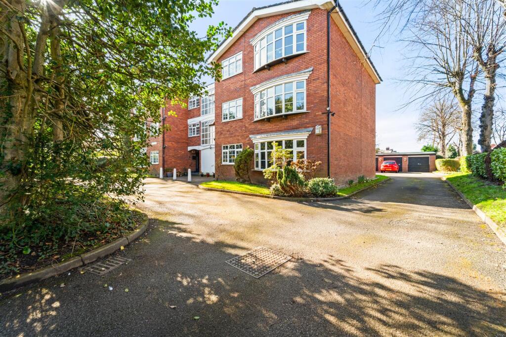 Main image of property: Oakfield, Sale