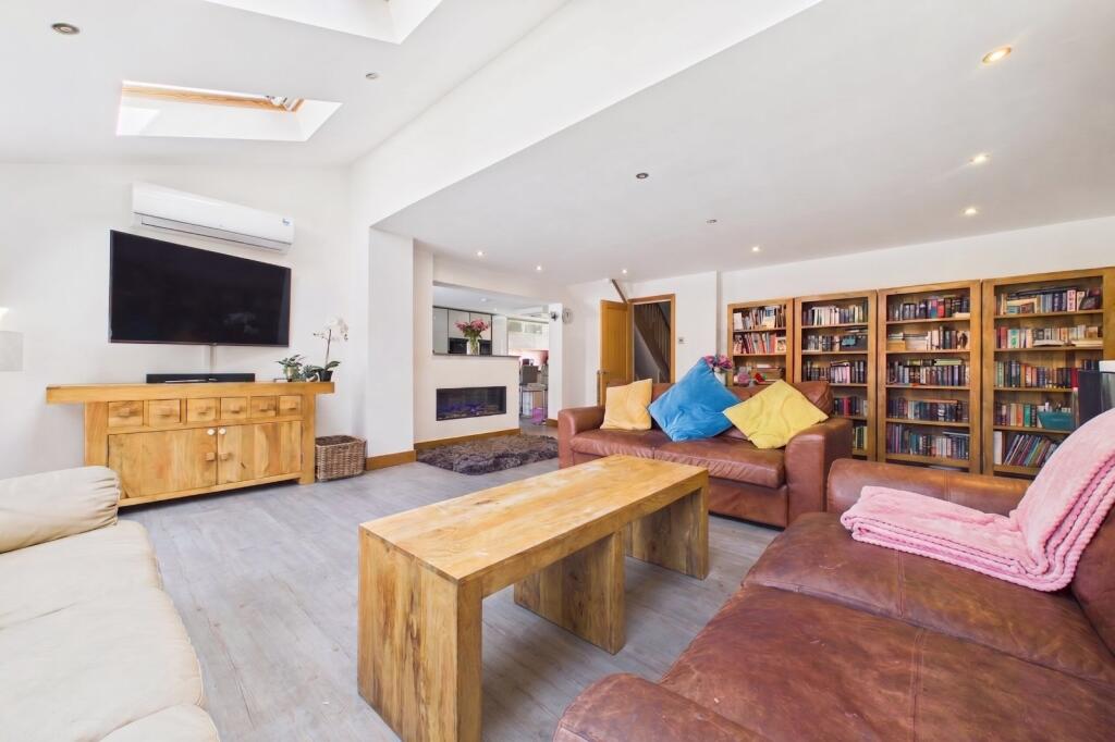 Fieldway, Winnersh, Wokingham, Berkshire, RG41 - View 4