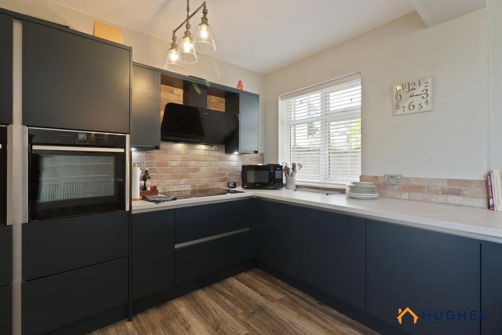 House in Sheffield, South Yorkshire - View 5