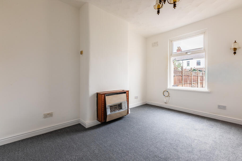 Bradley Crescent, Shirehampton, Bristol photo 4