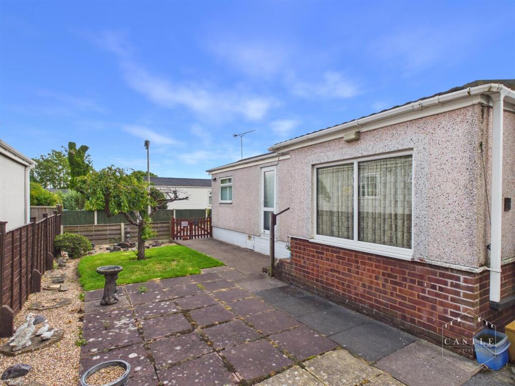 House in Hinckley and Bosworth, Wykin - View 6