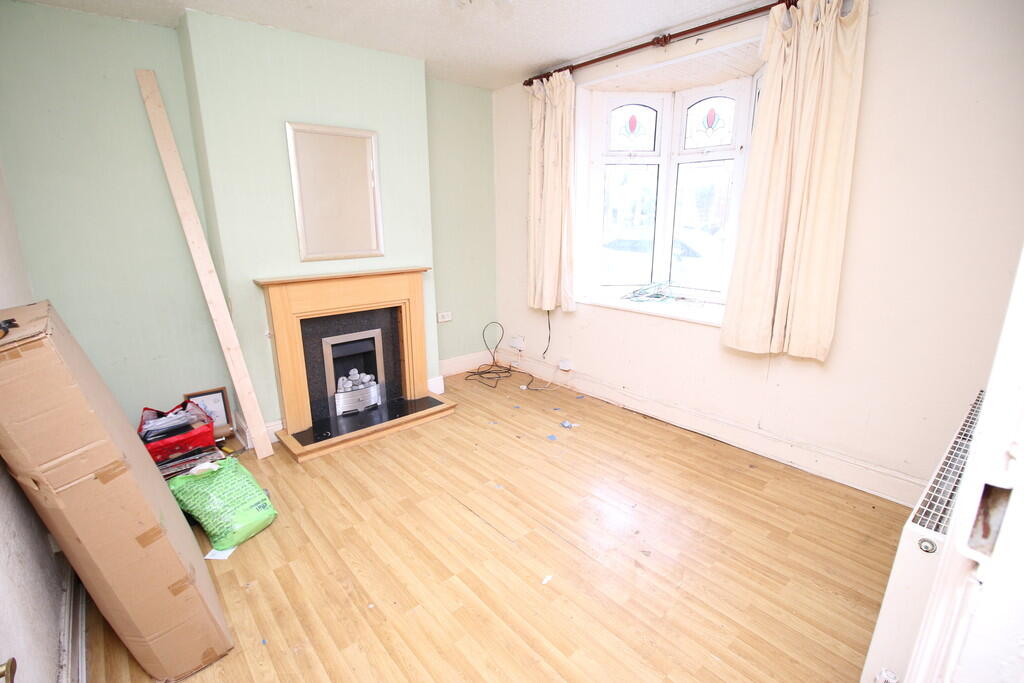 Arden Road, Bulkington  photo 3