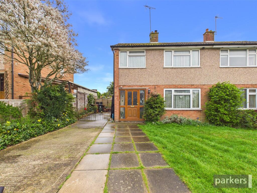 Main image of property: Longfield Road, Twyford, Reading, Berkshire, RG10