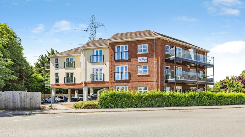 Main image of property: Park Avenue, Bushey