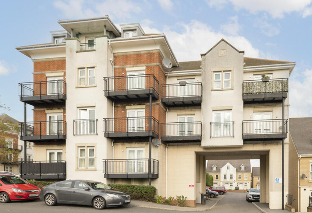 Main image of property: Critchley Avenue, Dartford, DA1