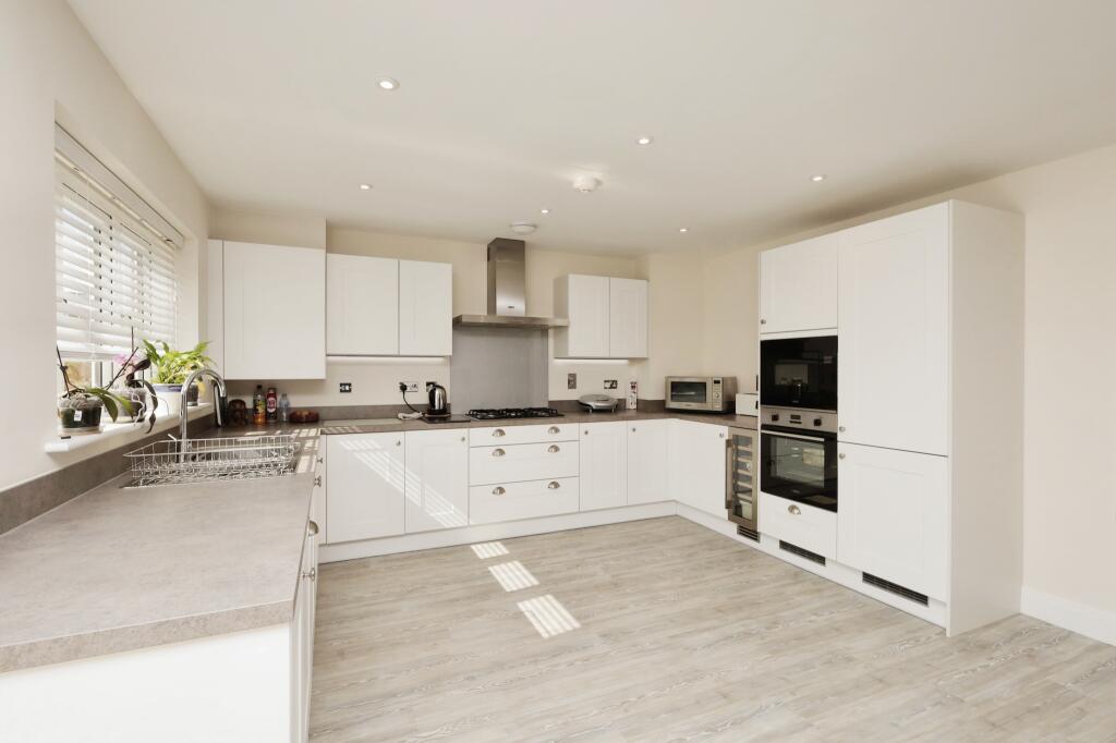 Danforth Way, Ringmer, Lewes, BN8 photo 2