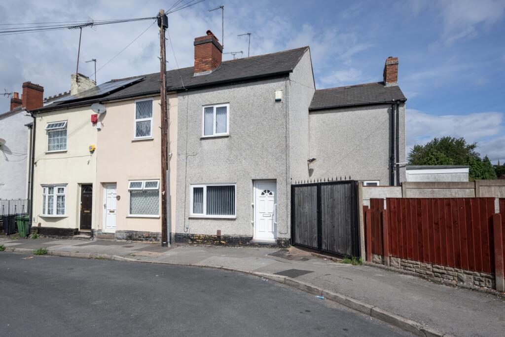 3-bed terraced on Mill Street Darlaston, Wednesbury, WS10, £250,000