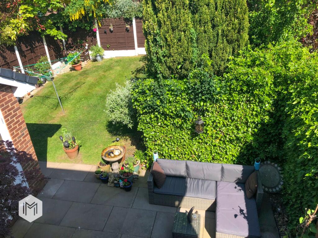 Campbell Close, Walshaw, BL8 photo 3