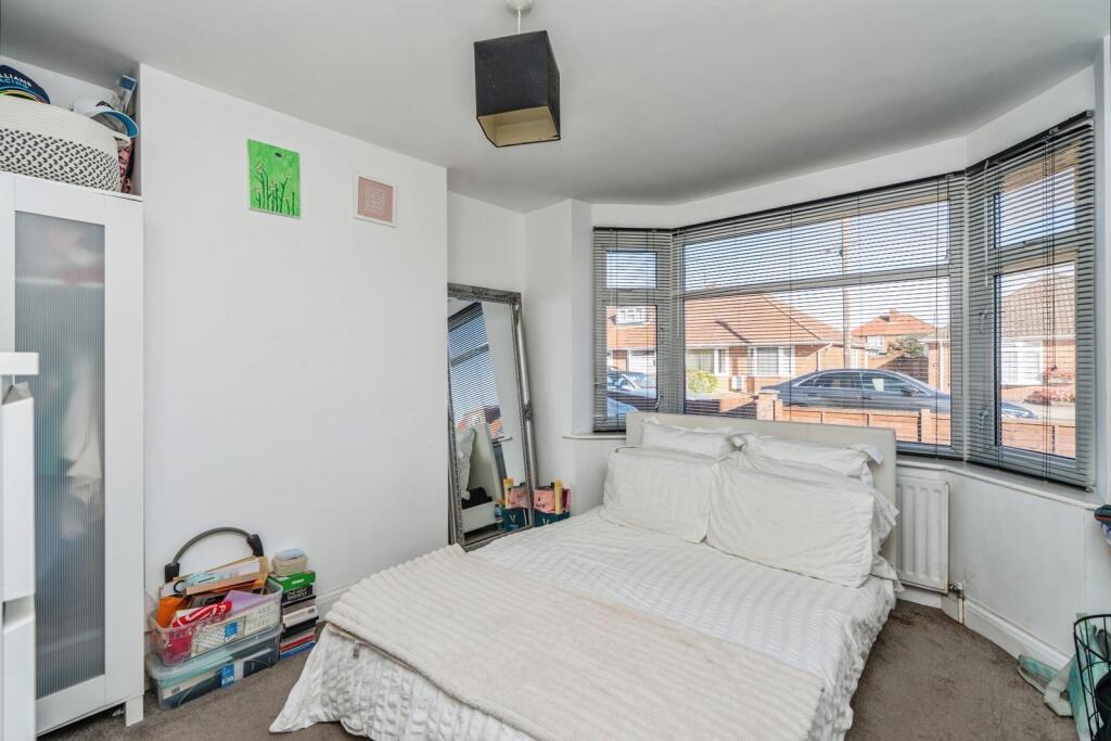 St. Michaels Road, Totton, Southampton, Hampshire, SO40 photo 3