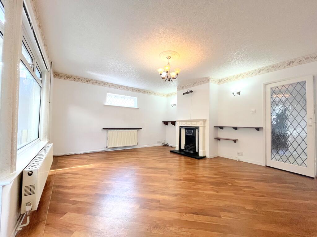 House in Southend-on-Sea, Essex - View 3