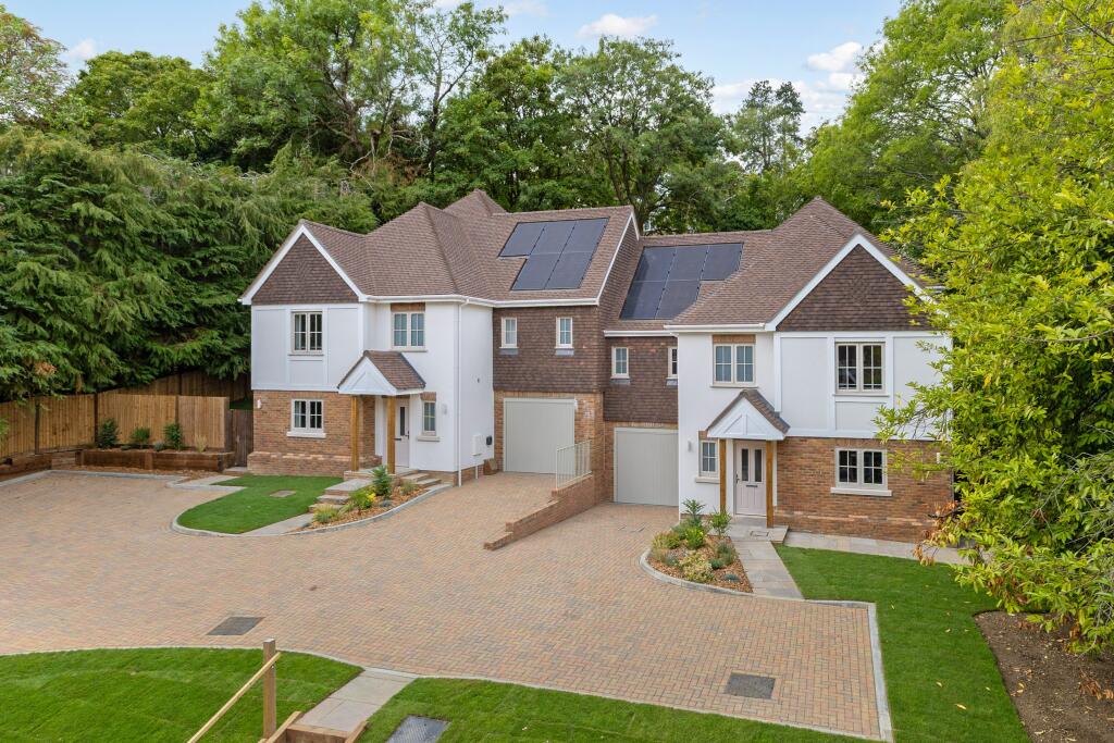 Main image of property: Aubrey Villas, 50 Welcomes Road, Kenley, CR8